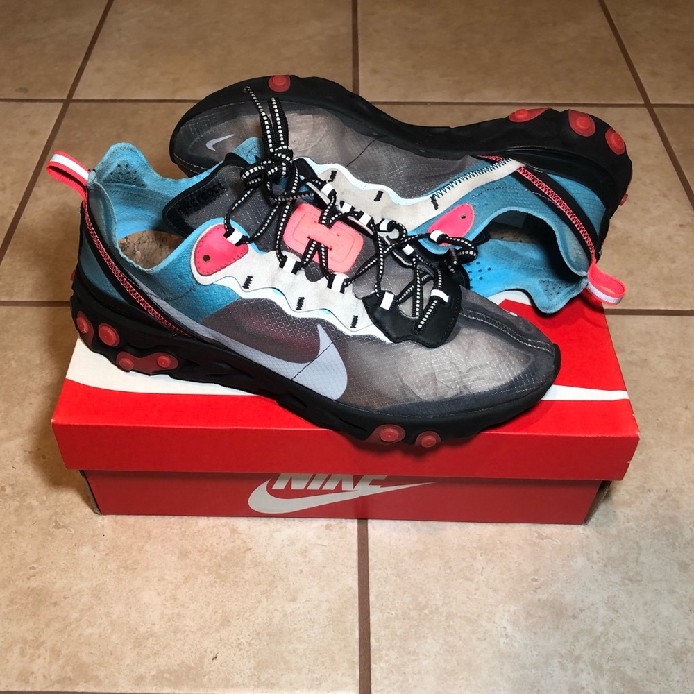 Nike Element React 87 Solar Red Men’s Size 10.5